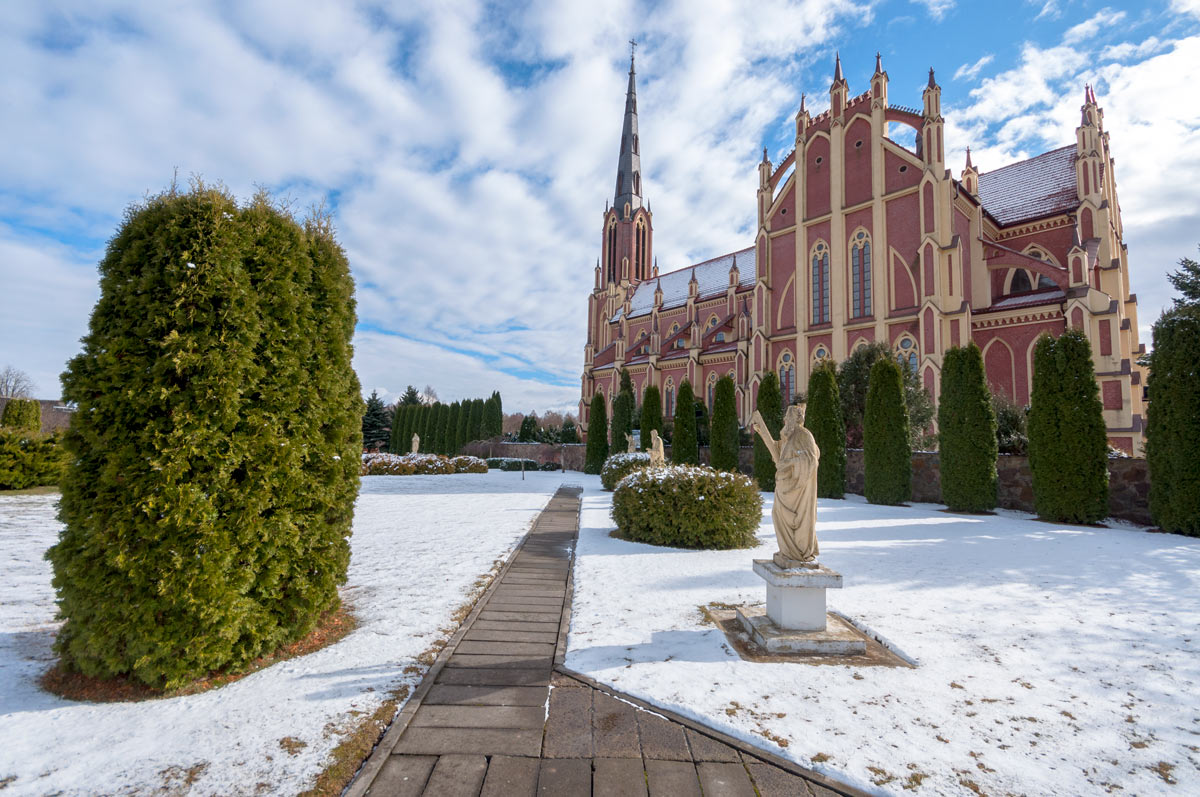 Костел в Гервятах